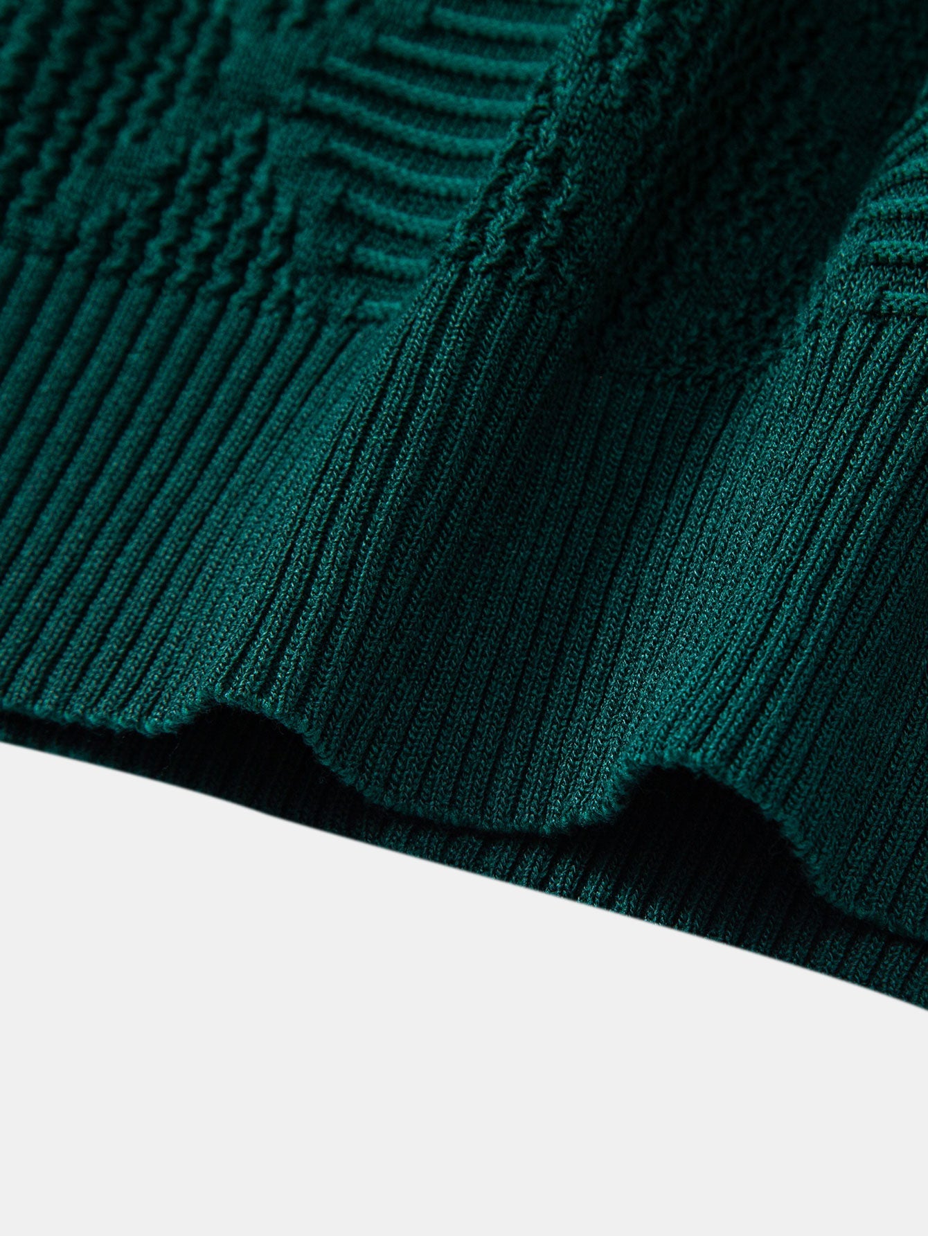 Rhombus Textured Zip Up Knitted Polo Shirt